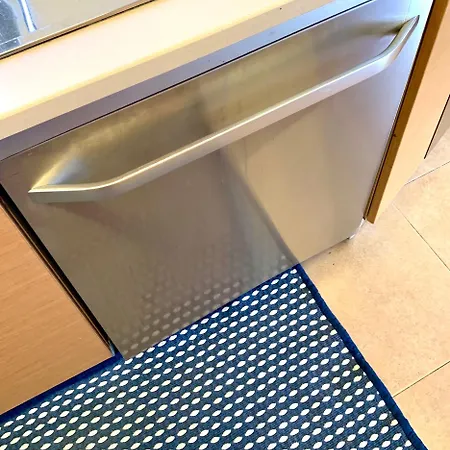 Two Palms נאזרה