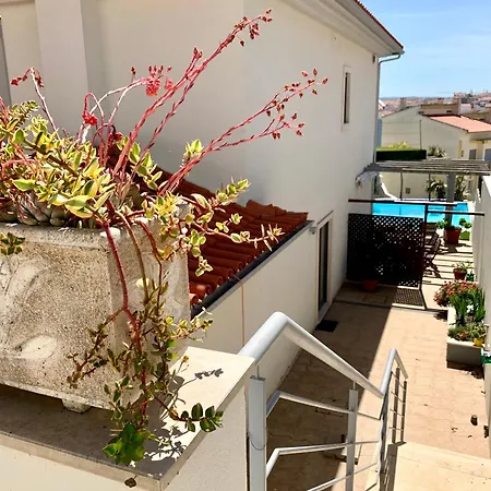Βίλα Two Palms