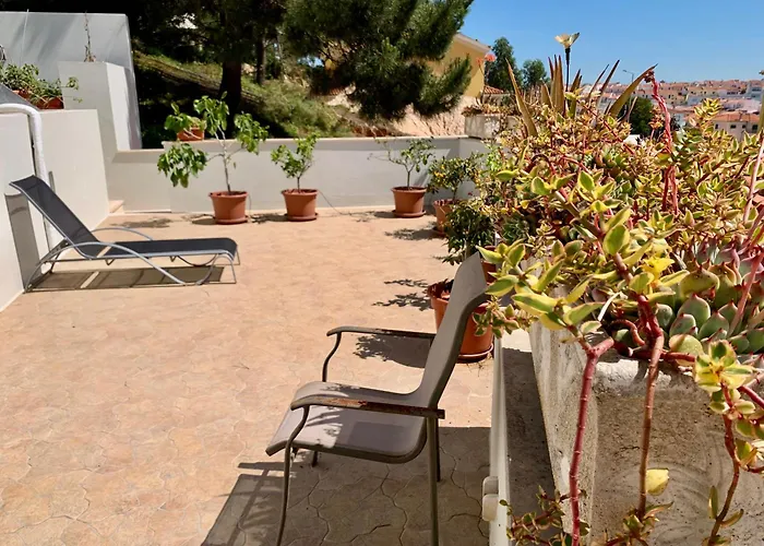 Two Palms Villa Nazaré