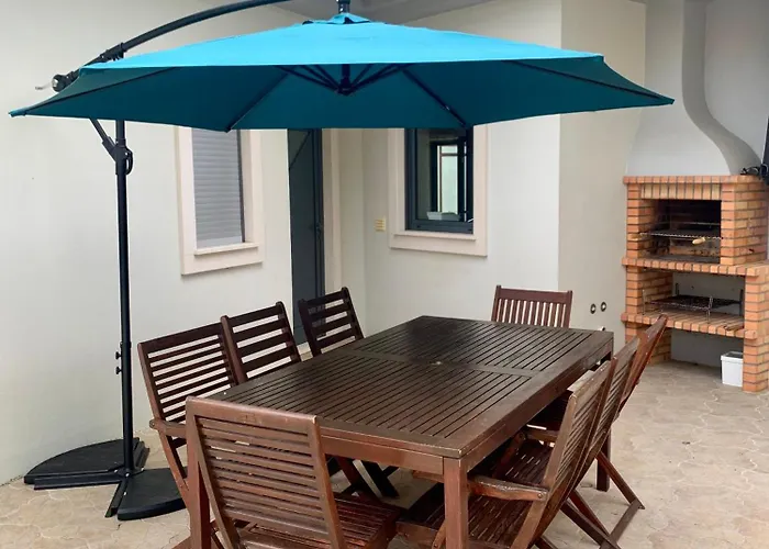 Two Palms Villa Nazaré